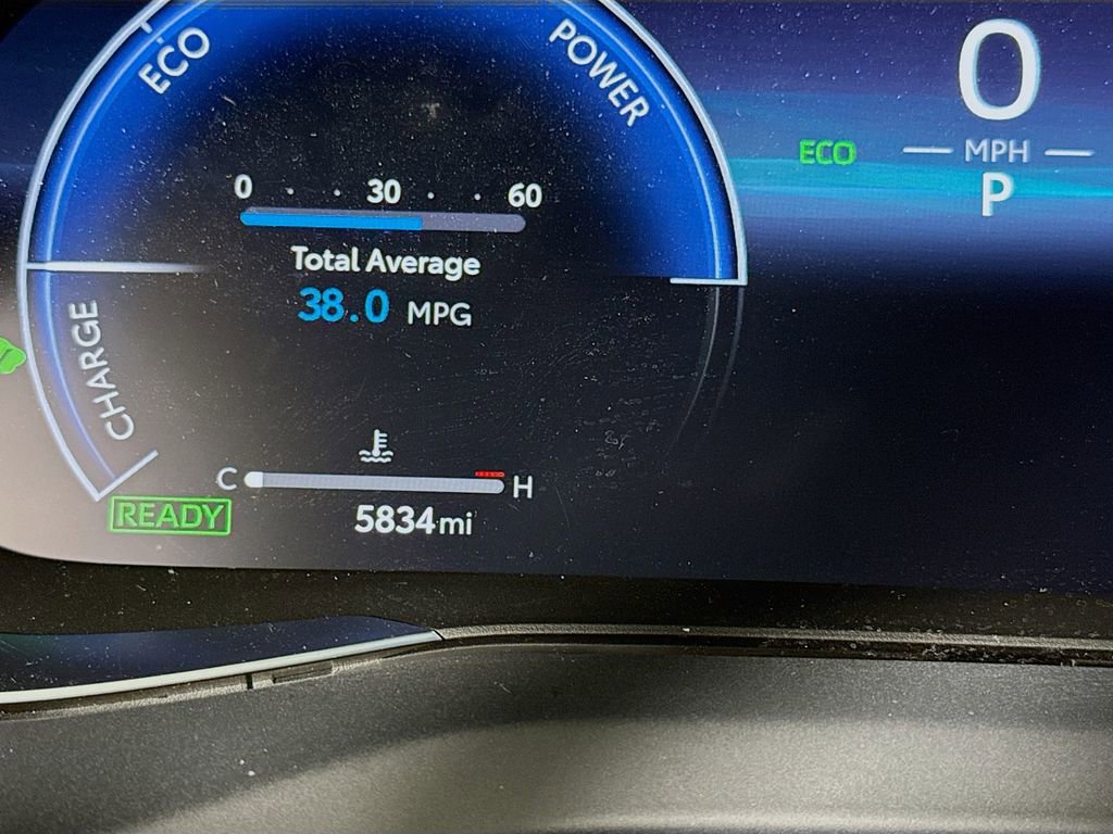 Used 2024 Toyota Venza Limited image 12