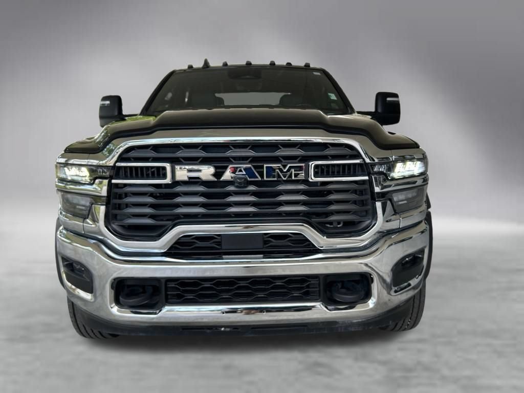 Used 2025 RAM 5500 Tradesman AWD/4WD image 11