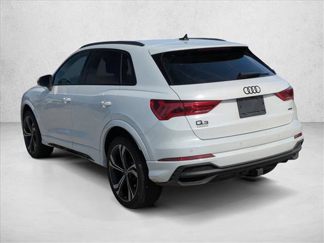Used 2023 Audi Q3 2.0T Premium Plus w/ Premium Plus Package AWD/4WD image 7