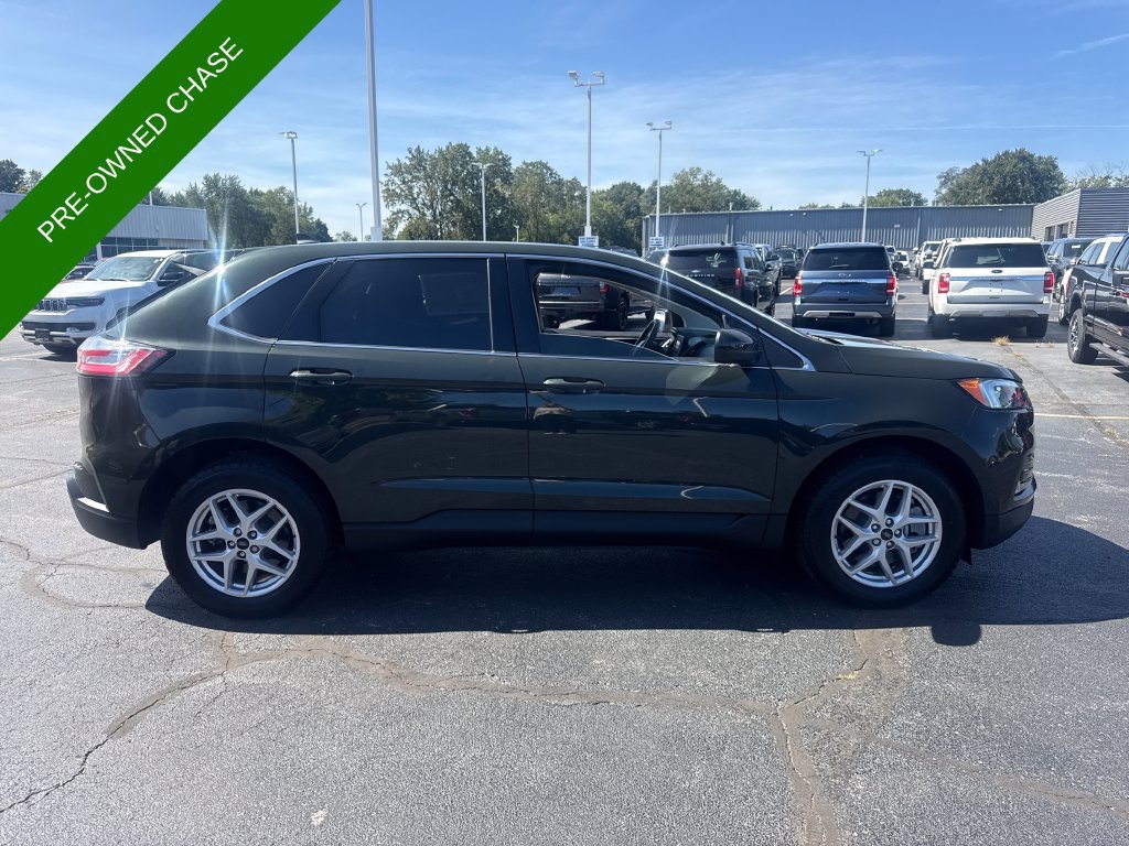Used 2024 Ford Edge SEL w/ Convenience Package AWD/4WD image 5