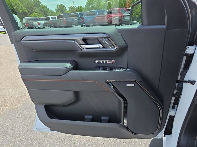 Used 2025 GMC Sierra 1500 AT4 w/ AT4 Premium Package AWD/4WD image 28