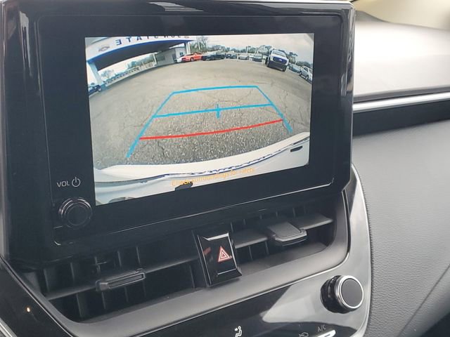 Used 2023 Toyota Corolla LE image 28