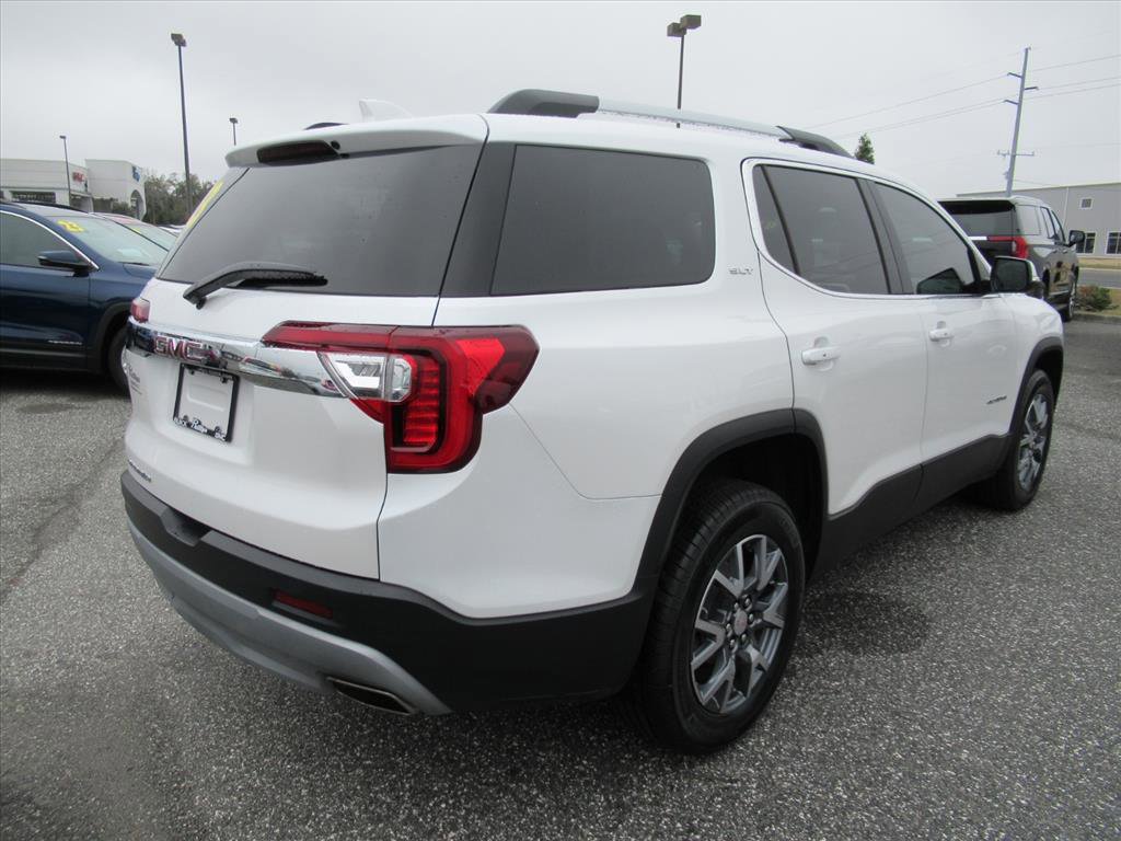 Used 2023 GMC Acadia SLT image 7