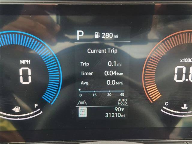 Used 2025 Hyundai Kona SEL FWD image 11