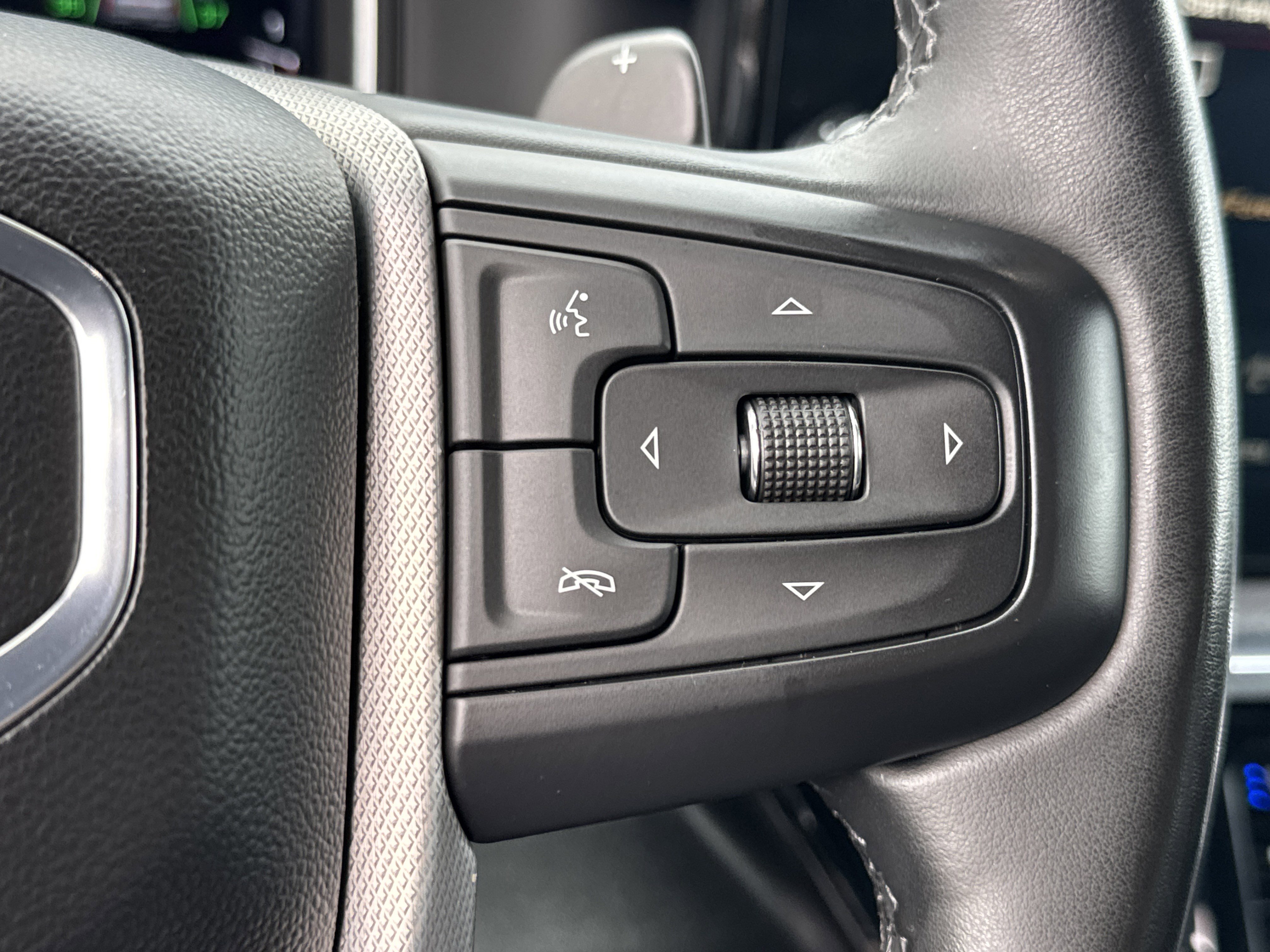 Used 2024 GMC Sierra 1500 Denali w/ Denali Reserve Package RWD image 20