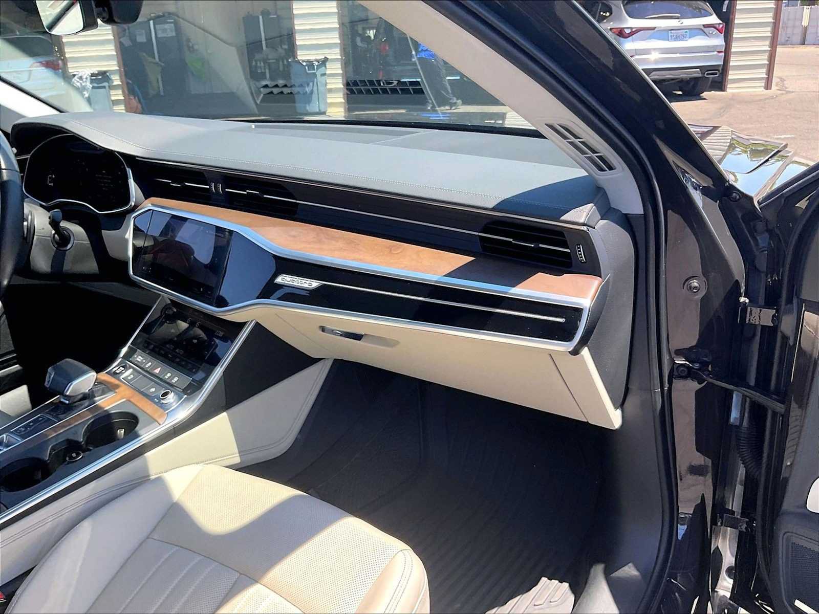 Used 2024 Audi A6 Premium Plus w/ Premium Plus Package AWD/4WD image 18
