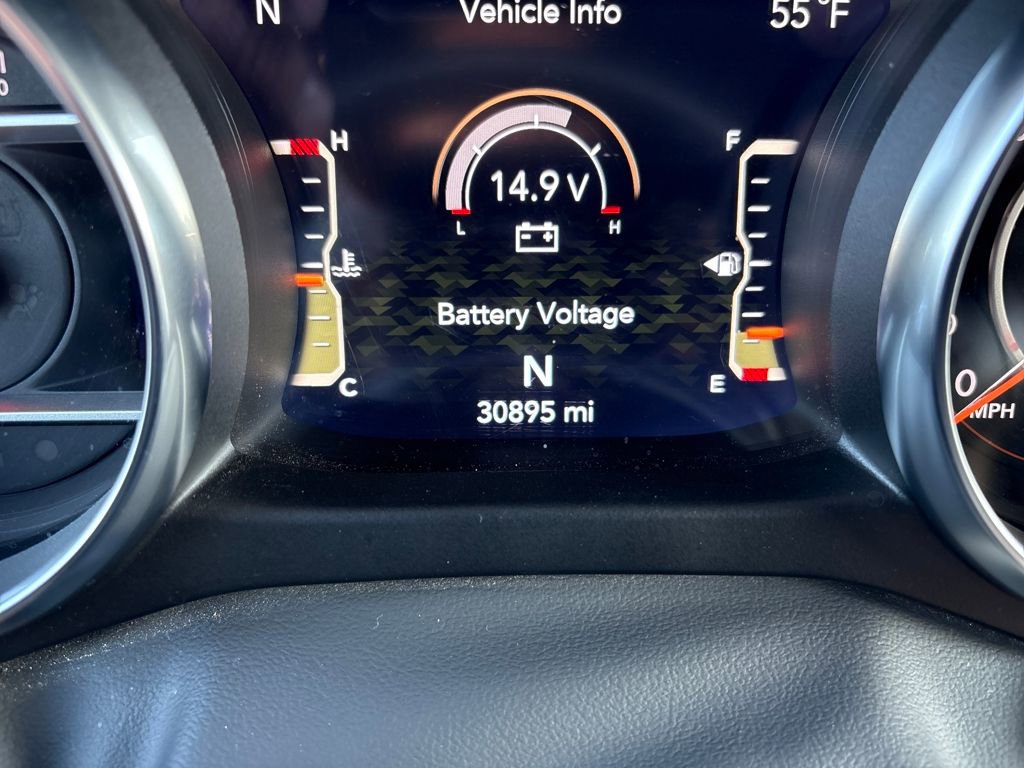 Used 2022 Jeep Wrangler Unlimited Sahara image 21