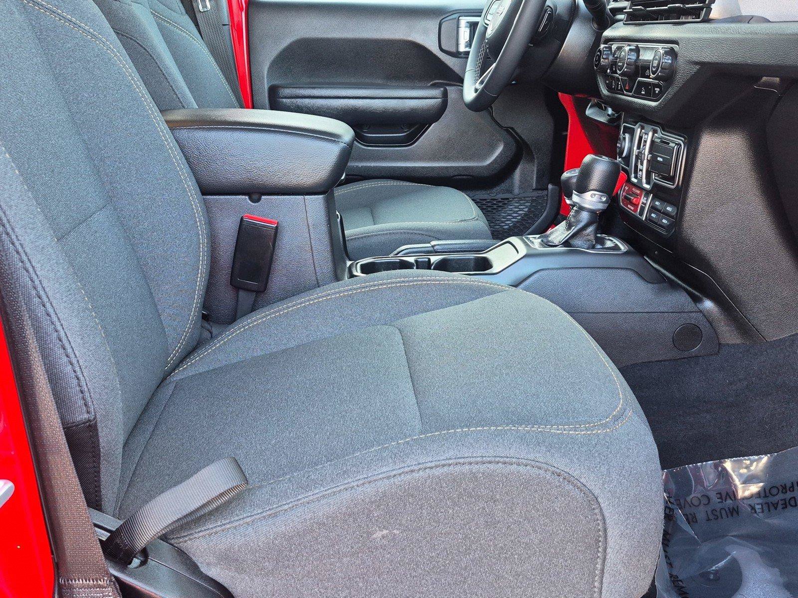 Certified 2025 Jeep Wrangler Unlimited Sport AWD/4WD image 10