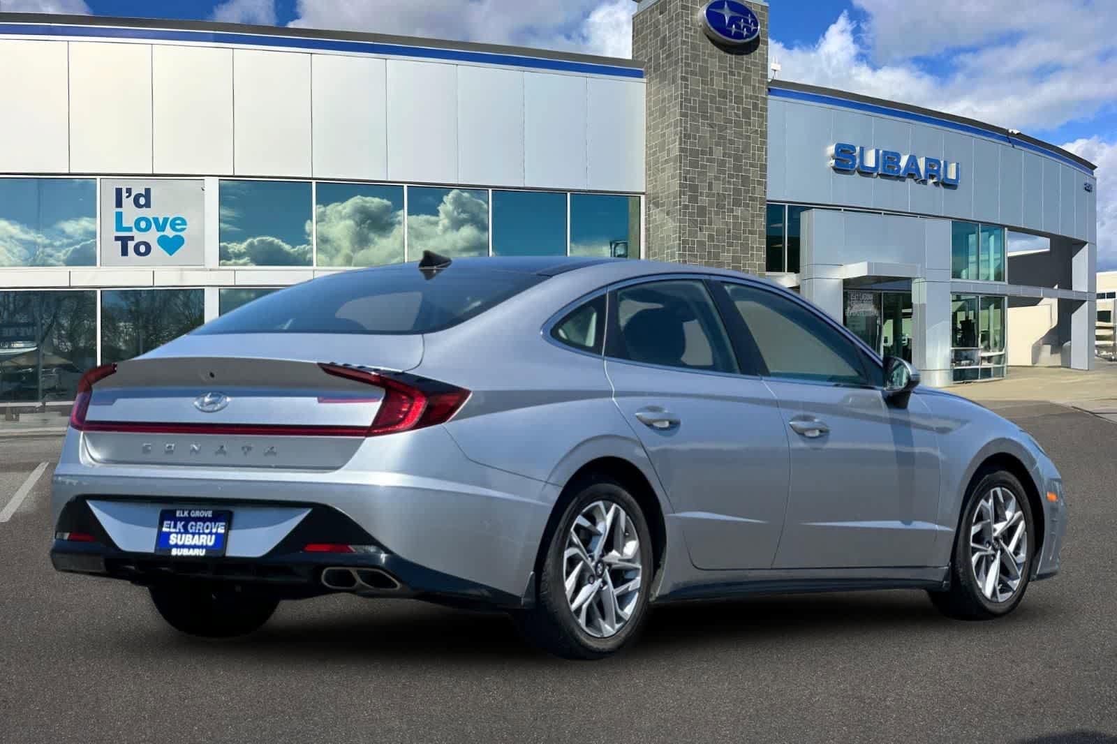 Used 2021 Hyundai Sonata SEL w/ Convenience Package FWD image 2