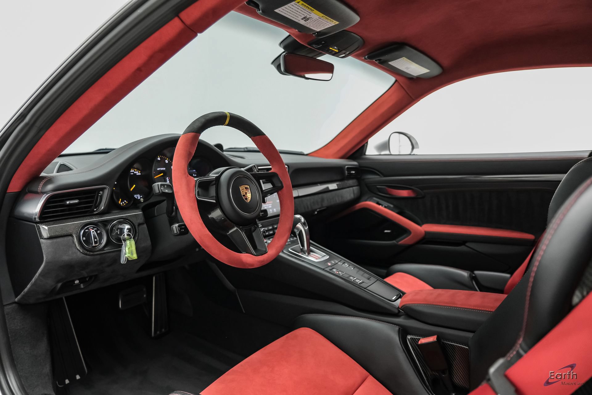 Used 2018 Porsche 911 GT2 RS RWD image 46