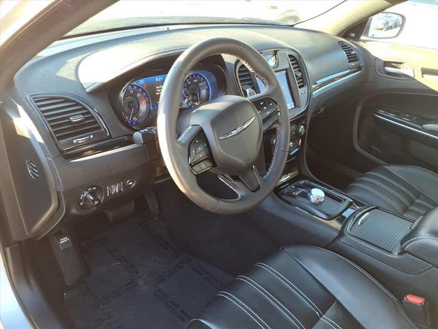 Used 2023 Chrysler 300 S image 13