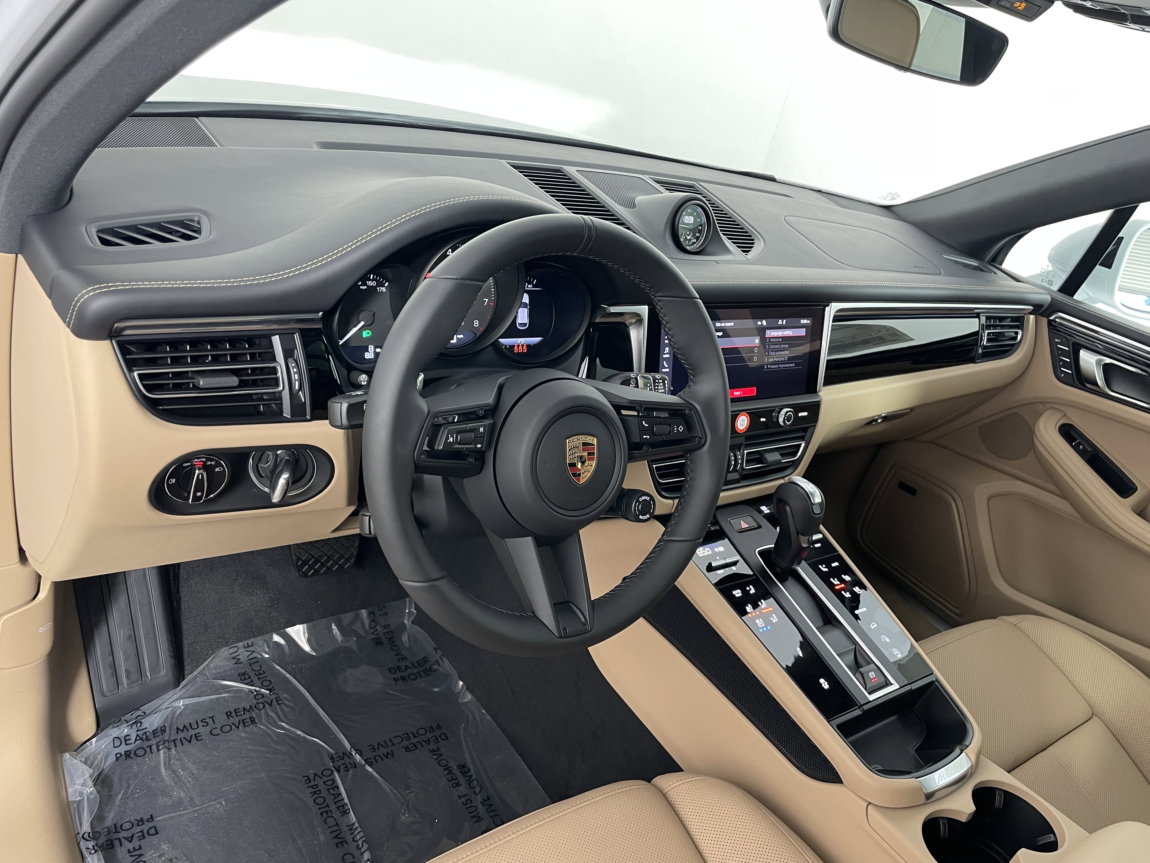 New 2026 Porsche Macan S image 4