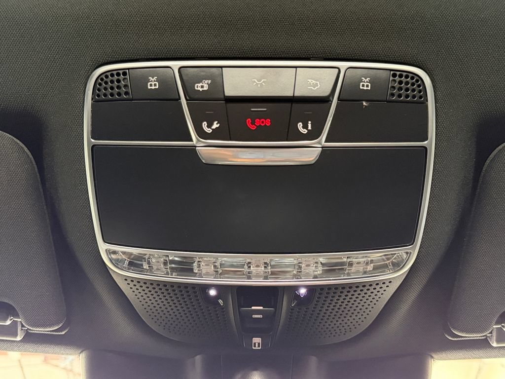 Used 2015 Mercedes-Benz S 550 4MATIC Sedan image 40