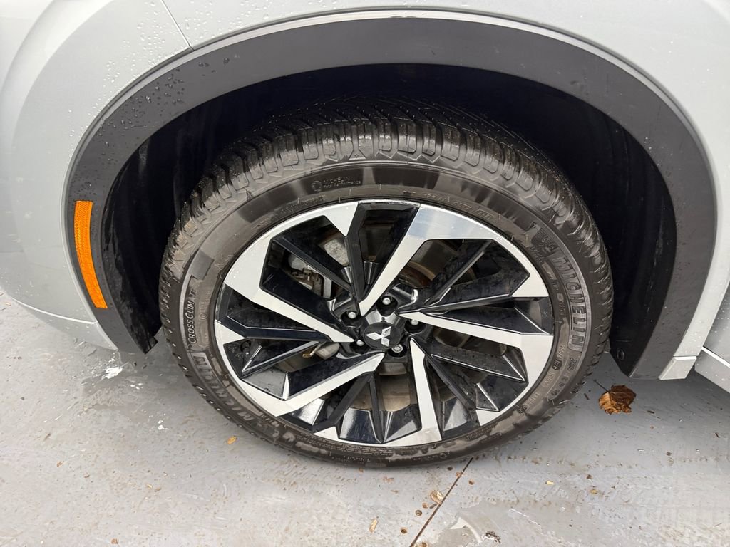 Used 2023 Mitsubishi Outlander SEL image 37