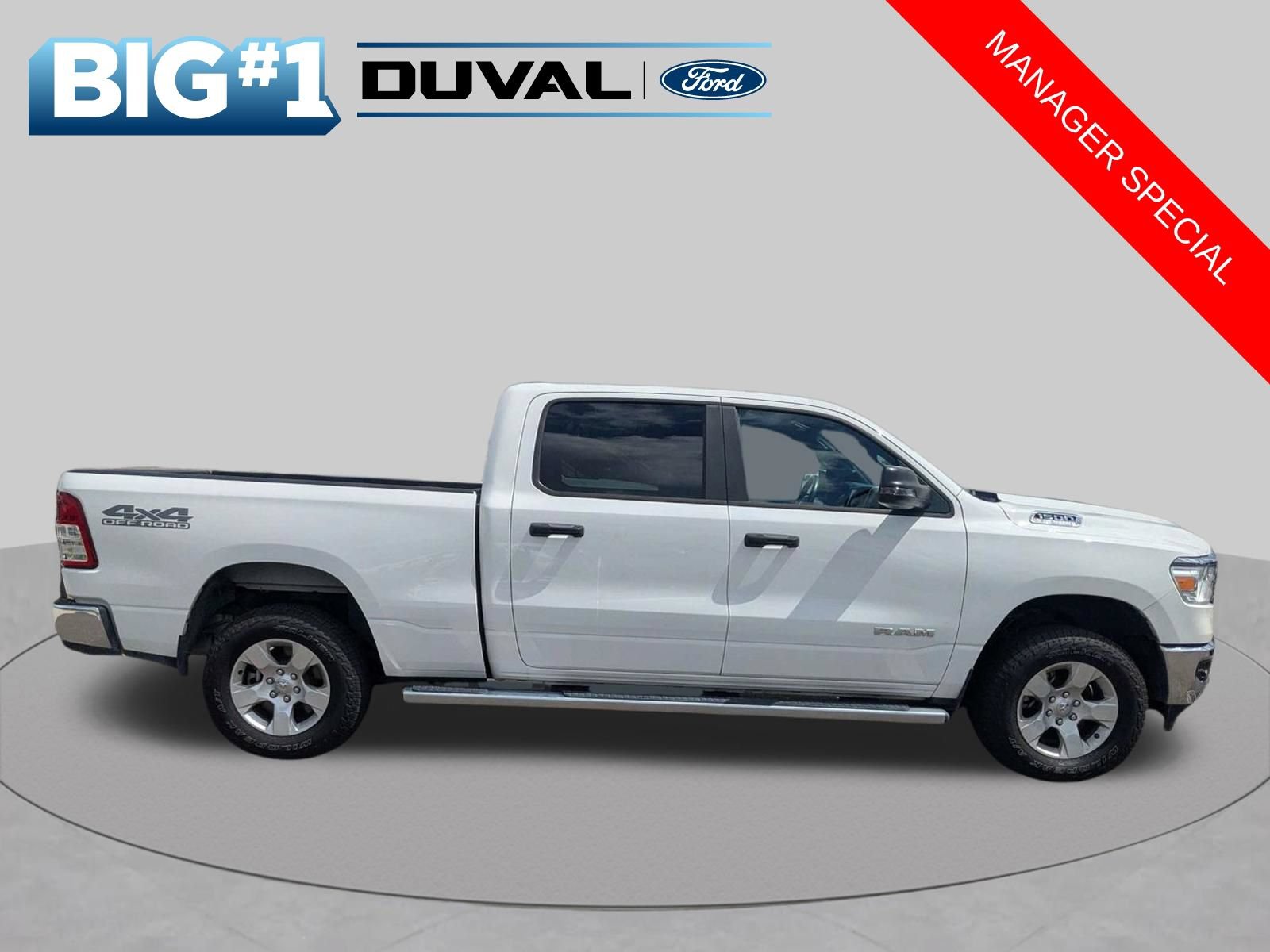 Used 2023 RAM 1500 Big Horn AWD/4WD image 3