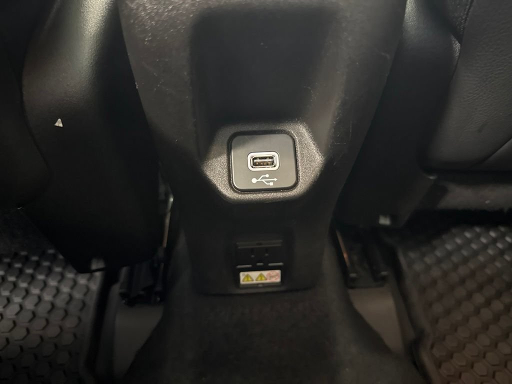 Used 2022 Jeep Renegade Limited w/ Sun, Sound & Wheels Group AWD/4WD image 13