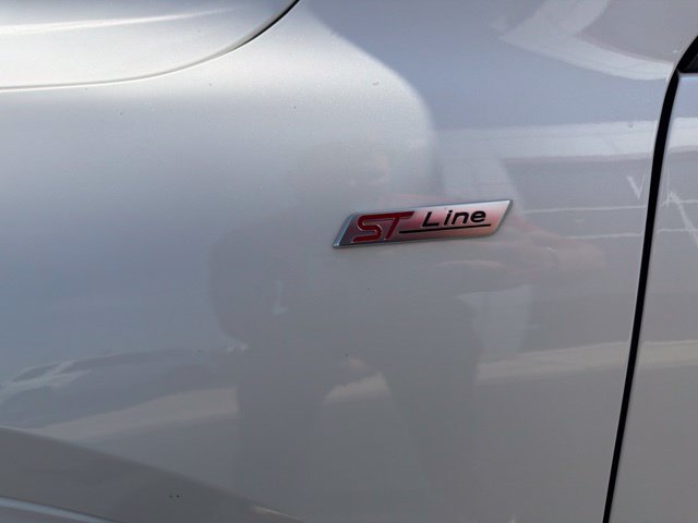 Used 2024 Ford Escape ST-Line w/ Tech Pack #1 AWD/4WD image 12