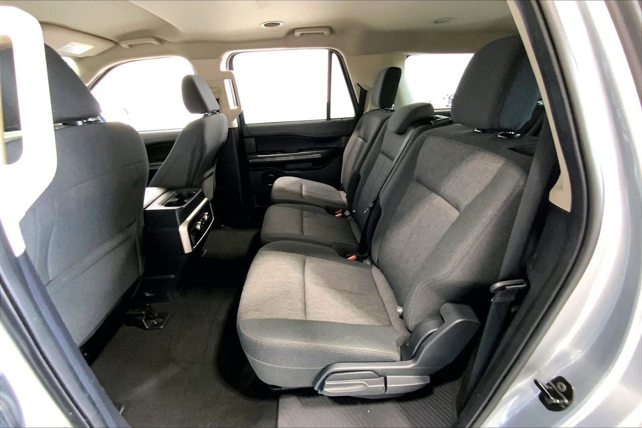 Used 2024 Ford Expedition Max XLT AWD/4WD image 19
