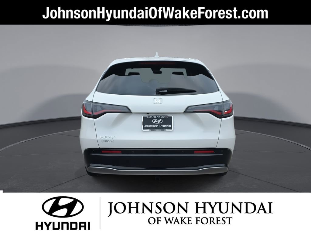 Used 2023 Honda HR-V EX-L image 16
