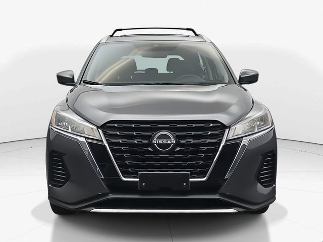 Used 2024 Nissan Kicks SV w/ Interior Electronics Package image 3