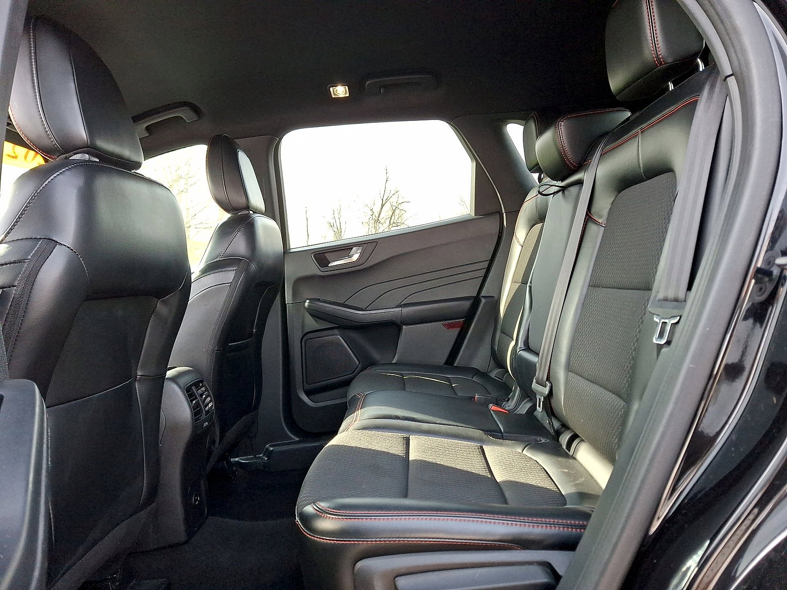 Used 2023 Ford Escape ST-Line AWD/4WD image 20