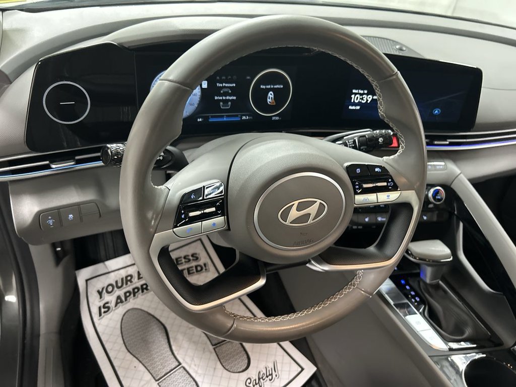 Used 2024 Hyundai Elantra SEL w/ Convenience Package FWD image 4