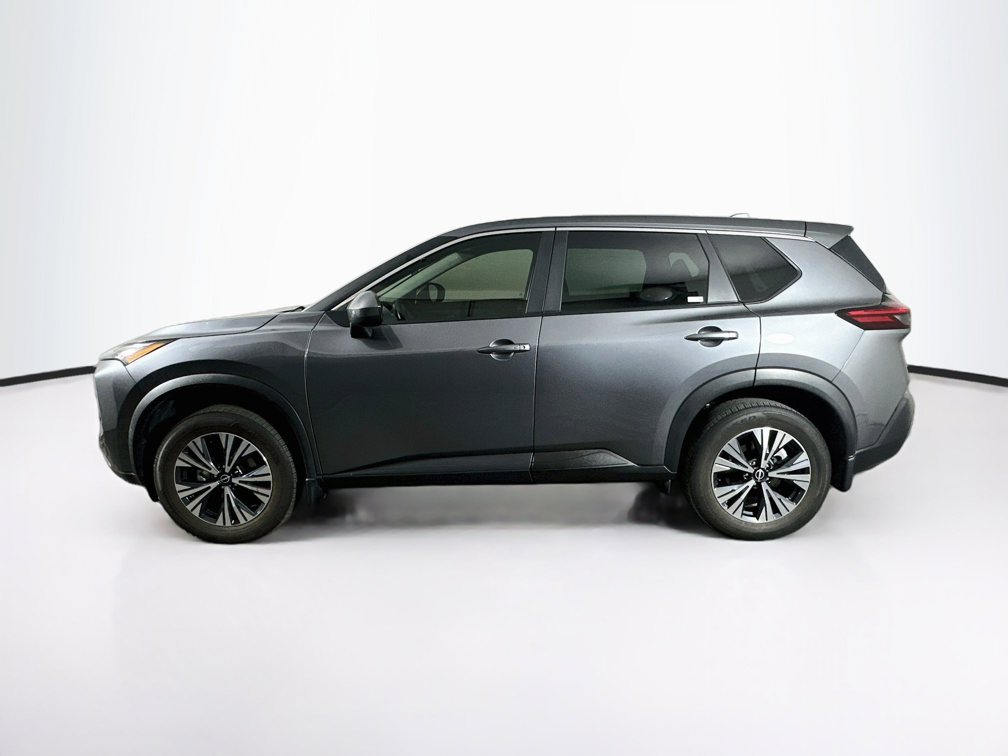 Used 2023 Nissan Rogue SV FWD image 4