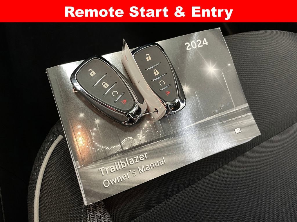 Certified 2024 Chevrolet TrailBlazer LT w/ Driver Confidence Package image 6