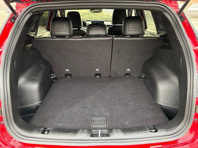 Used 2023 Jeep Compass Limited image 32