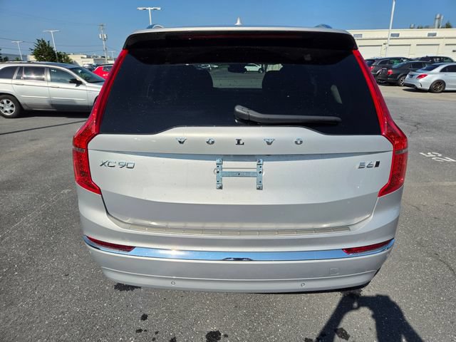 Used 2023 Volvo XC90 B6 Ultimate w/ Protection Package Premier AWD/4WD image 14