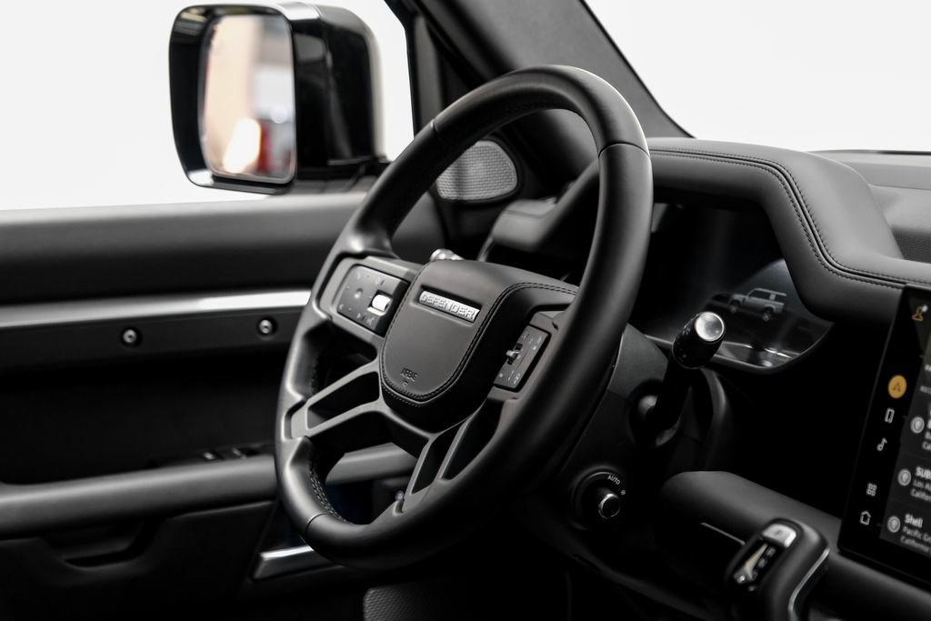 Used 2024 Land Rover Defender 130 X AWD/4WD image 18