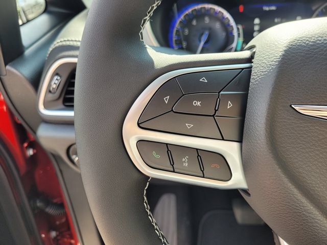 New 2026 Chrysler Pacifica Limited FWD image 32