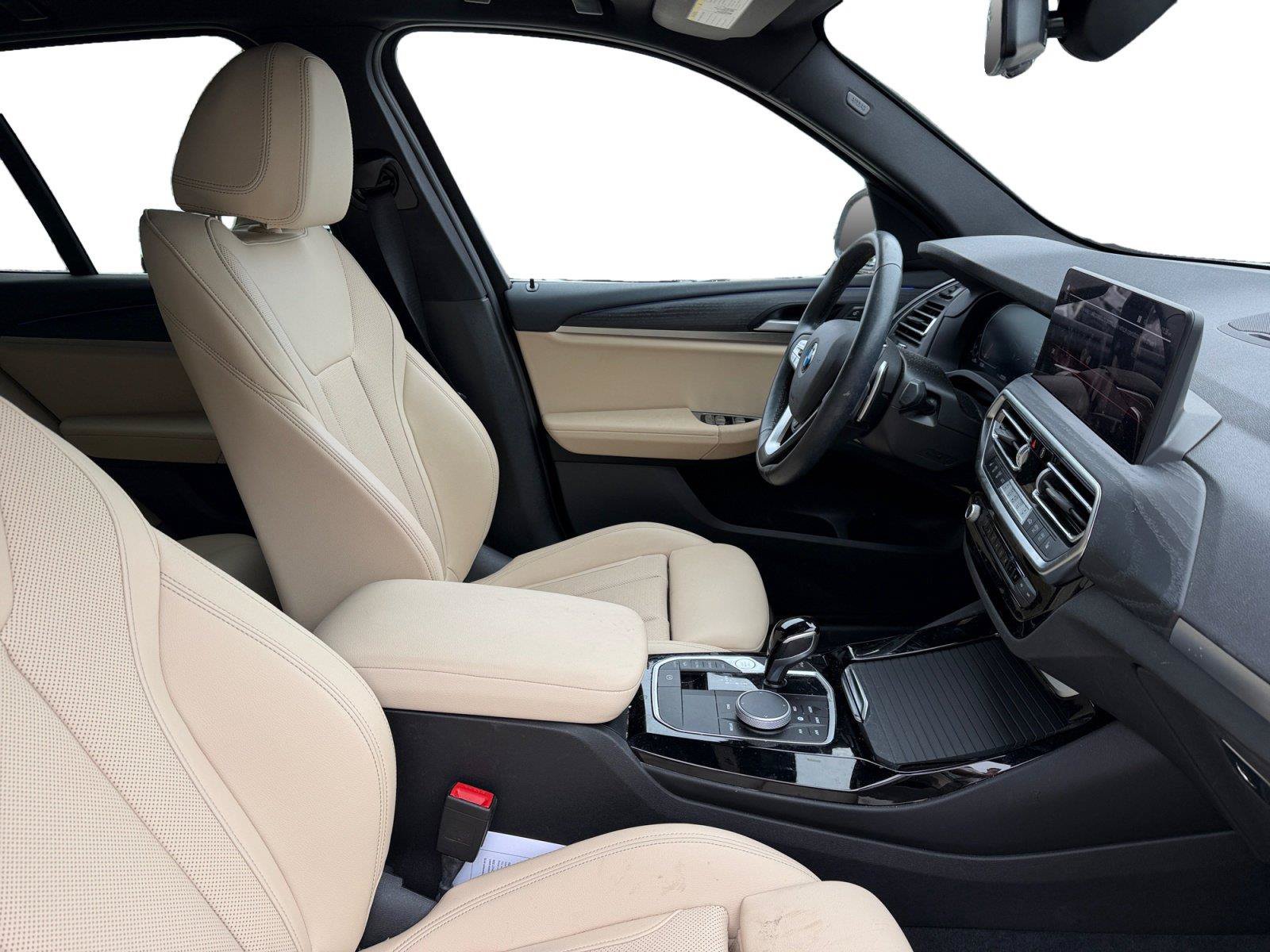 Used 2023 BMW X3 xDrive30i w/ Premium Package w/ZPA AWD/4WD image 23