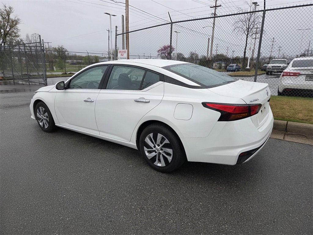 Used 2022 Nissan Altima 2.5 S image 6