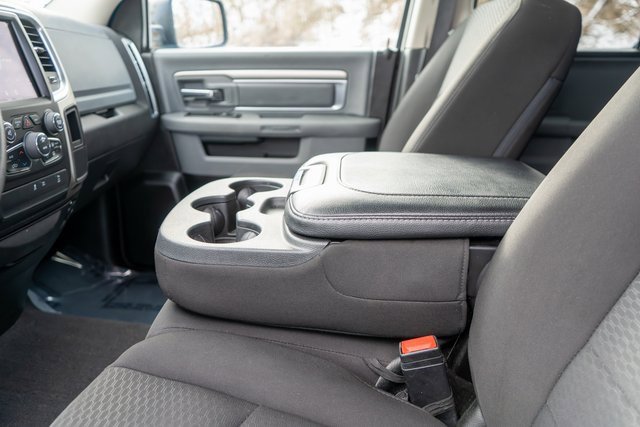 Used 2020 RAM 1500 Classic Warlock w/ Electronics Group image 17