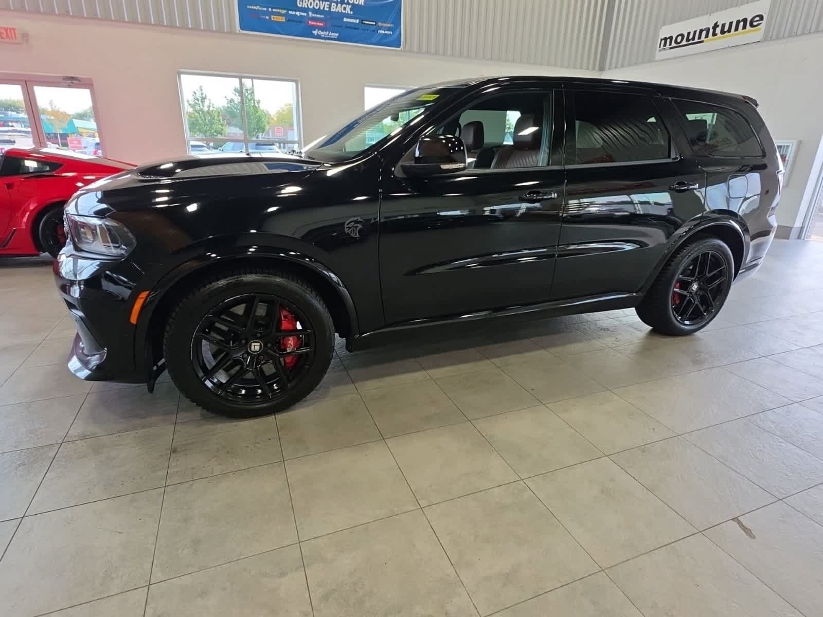 Used 2021 Dodge Durango SRT Hellcat w/ SRT Interior Appearance Group AWD/4WD image 13