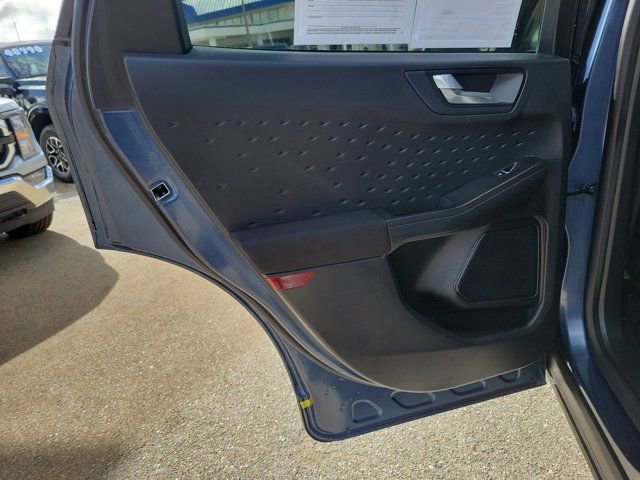 Certified 2020 Ford Escape SE FWD image 13