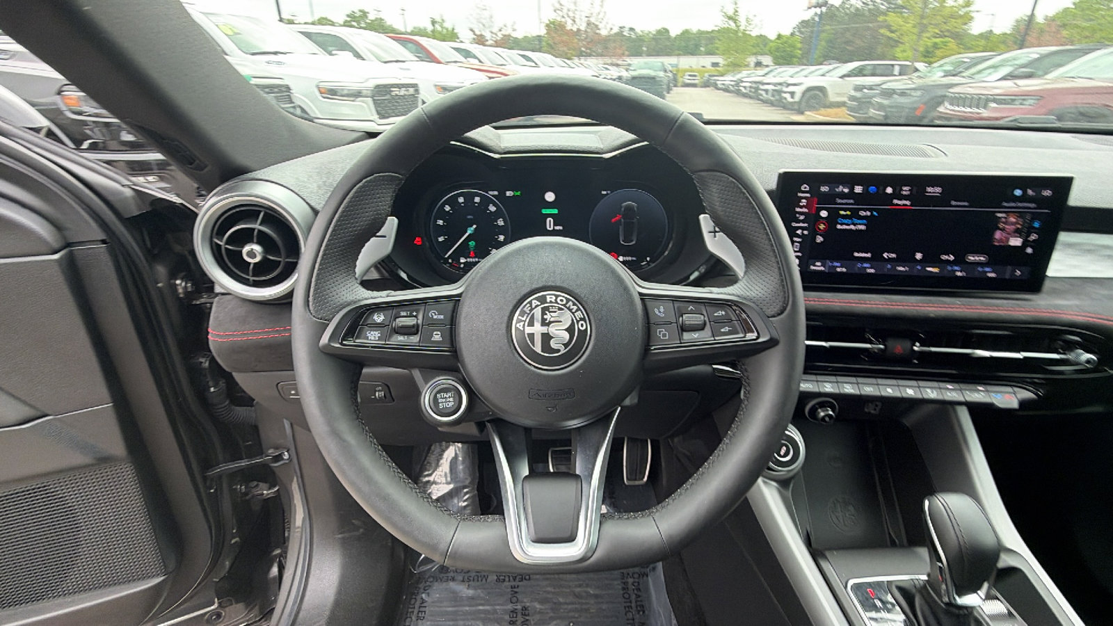 Used 2024 Alfa Romeo Tonale Veloce w/ Active Assist Package AWD/4WD image 27