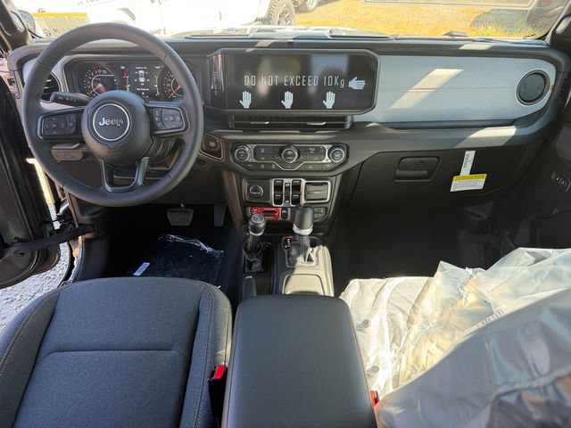 New 2026 Jeep Gladiator Sport AWD/4WD image 24
