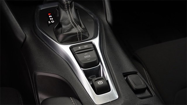 Used 2020 Chevrolet Camaro LT image 21
