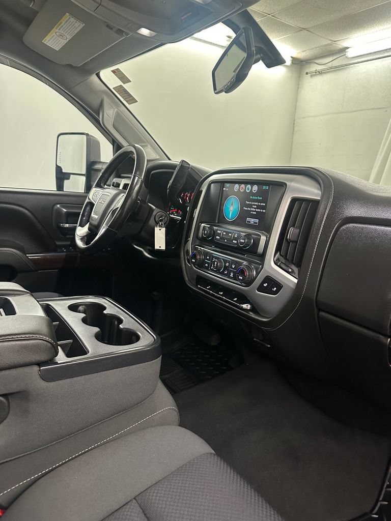 Used 2019 GMC Sierra 2500 SLE w/ SLE Preferred Package AWD/4WD image 36