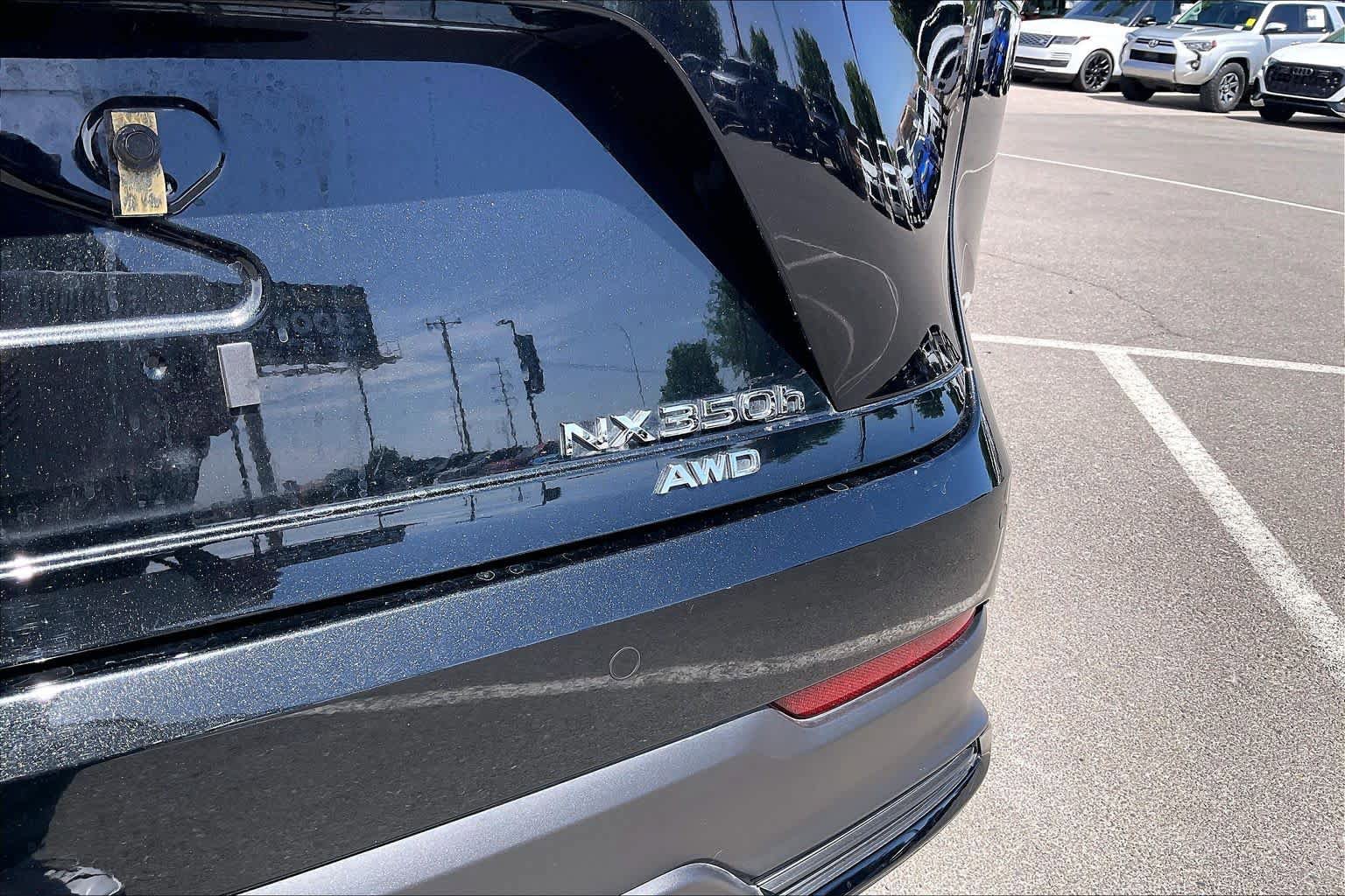 Used 2024 Lexus NX 350h AWD w/ Vision Package image 29
