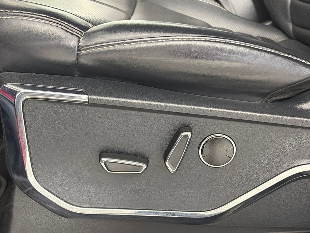 Certified 2023 Ford F150 Platinum w/ Equipment Group 701A High AWD/4WD image 28