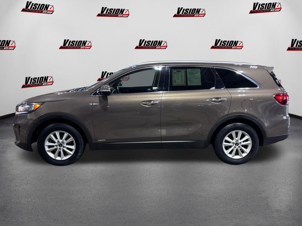 Used 2019 Kia Sorento LX w/ LX Convenience Package image 8