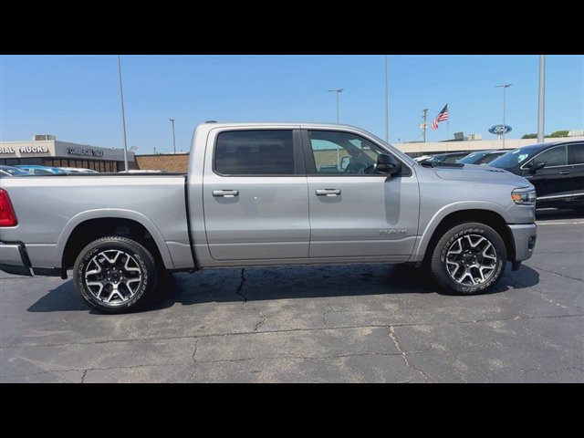 Used 2025 RAM 1500 Laramie w/ Sport Appearance Package AWD/4WD image 9