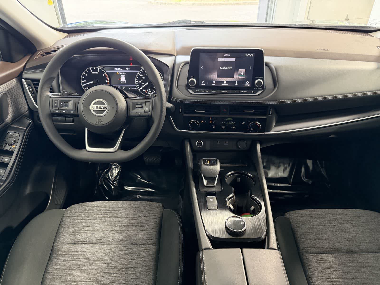 Used 2021 Nissan Rogue S AWD/4WD image 12