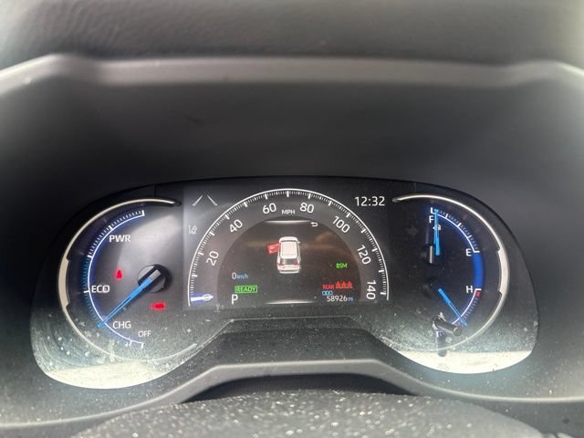 Used 2025 Toyota RAV4 XLE Premium AWD/4WD image 15