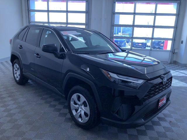Certified 2025 Toyota RAV4 LE image 36