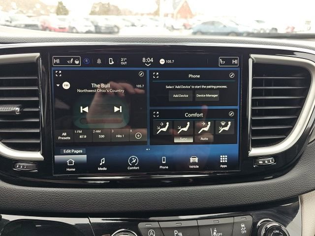 Used 2023 Chrysler Pacifica Touring-L image 20