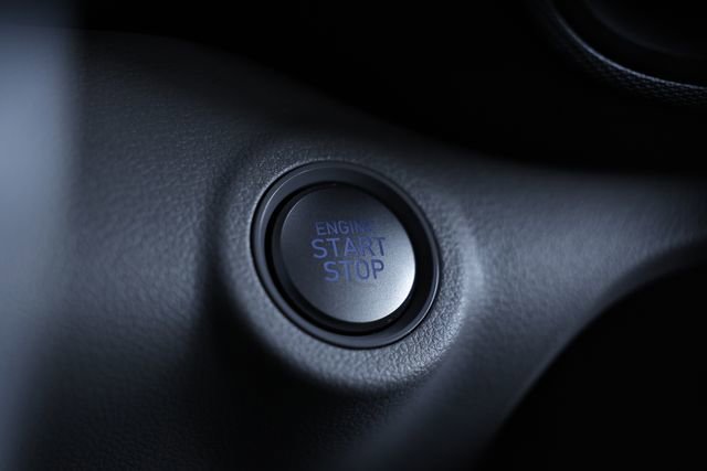 Used 2025 Hyundai Venue SEL FWD image 36